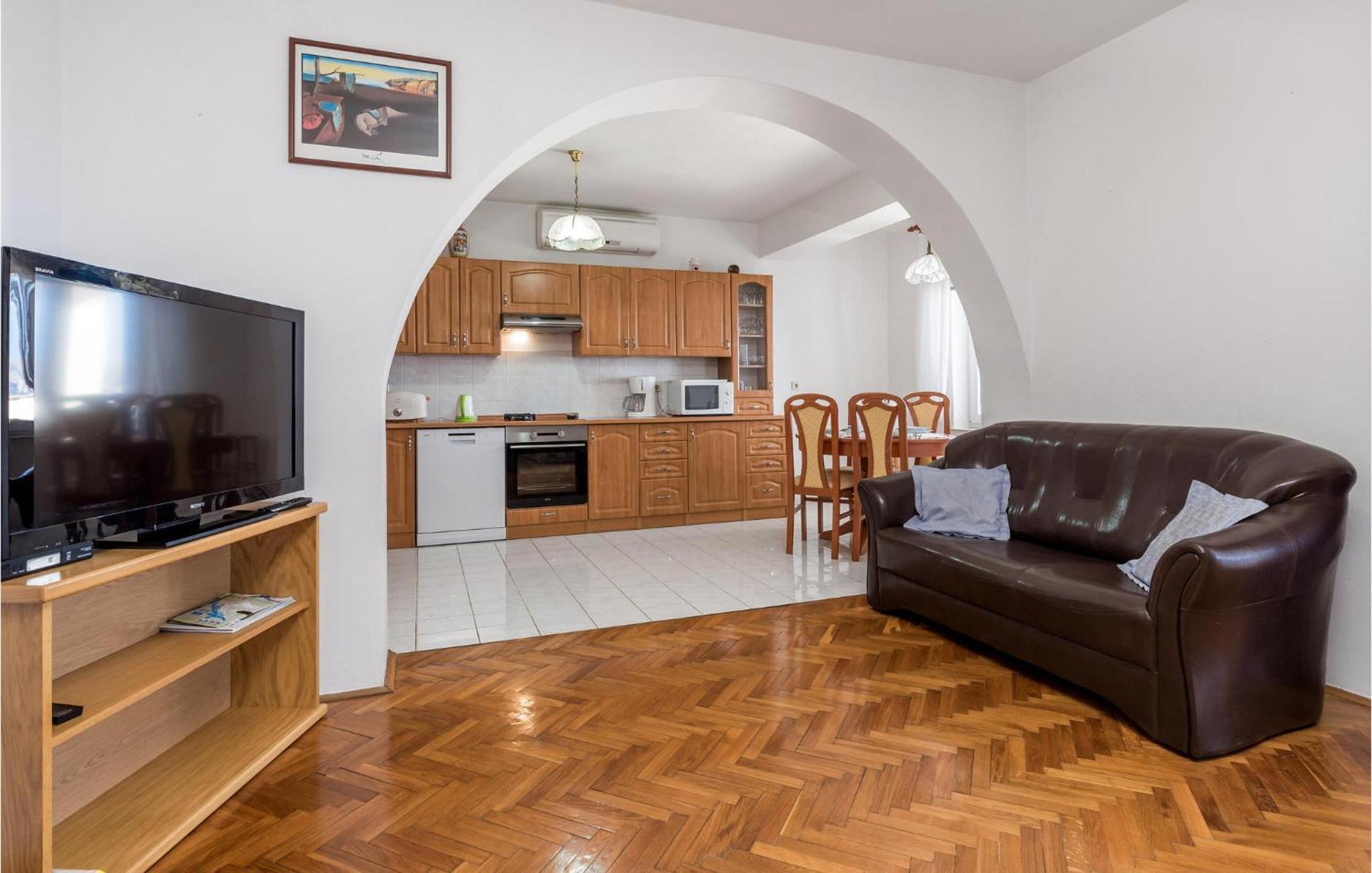 Nice Apartment In Sv,Juraj With Kitchen Sveti Juraj Exterior foto